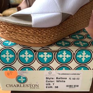 Charleston Shoe Co, Balboa, White sz 7